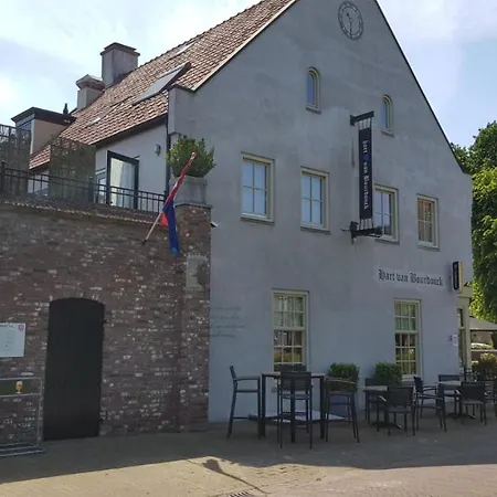 Hart Bourdonck 호텔 2*